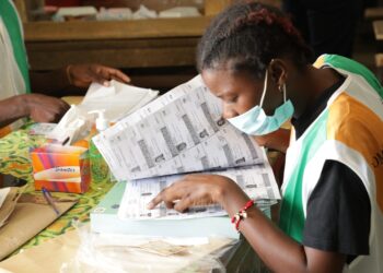 L&rsquo;album photos du scrutin législatif du 6 mars sur l&rsquo;étendue du territoire national. Photos Saint Cyrille / Dr