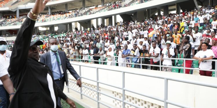 L&rsquo;album photos de l&rsquo;hommage du Rhdp au premier Hamed Bakayoko au stade olympique à Abidjan le mercredi 17 mars. Photos : Saint Cyrille
