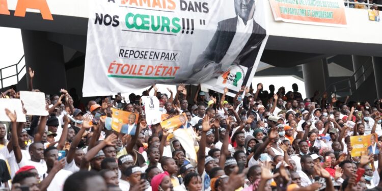 L&rsquo;album photos de l&rsquo;hommage du Rhdp au premier Hamed Bakayoko au stade olympique à Abidjan le mercredi 17 mars. Photos : Saint Cyrille