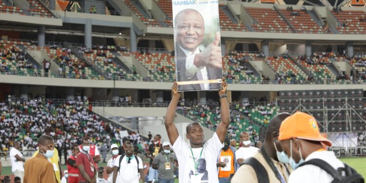 L&rsquo;album photos de l&rsquo;hommage du Rhdp au premier Hamed Bakayoko au stade olympique à Abidjan le mercredi 17 mars. Photos : Saint Cyrille