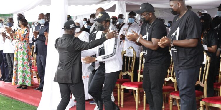 L&rsquo;album photos de l&rsquo;hommage du Rhdp au premier Hamed Bakayoko au stade olympique à Abidjan le mercredi 17 mars. Photos : Saint Cyrille