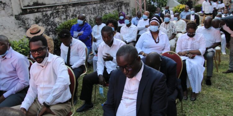 L’album photos de l’hommage des journalistes à feu le Premier ministre Hamed Bakayoko à la maison de la presse à Abidjan-Plateau le 23 mars. Phs/S. C