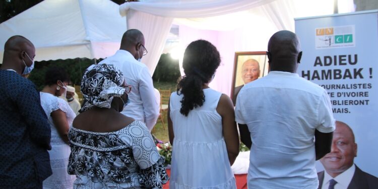 L’album photos de l’hommage des journalistes à feu le Premier ministre Hamed Bakayoko à la maison de la presse à Abidjan-Plateau le 23 mars. Phs/S. C