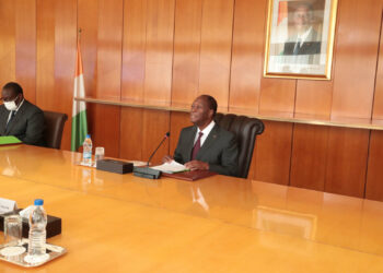 Côte d’Ivoire/Covid 19: l’état d’urgence sanitaire prolongé jusqu’au 30 juin et la vaccination élargie aux personnes de 18 ans et plus