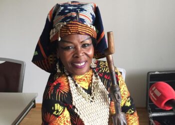 (Portrait) Côte d’Ivoire: Wère Wère Liking, une artiste pluridisciplinaire