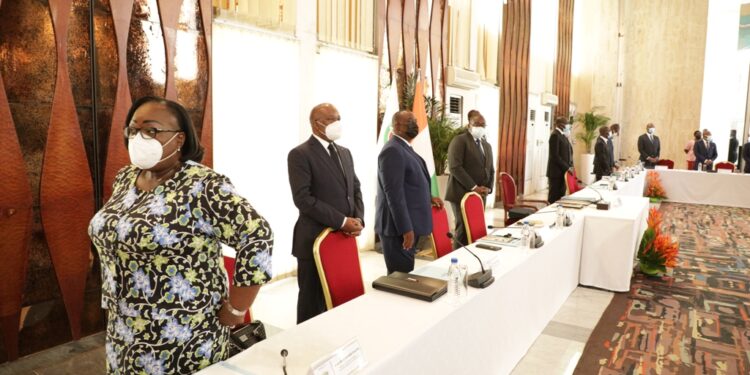 Les photos du 1er conseil des ministres du gouvernement 1 de Patrick ACHI à Abidjan le 7 avril 2021. Phs: Saint Cyrille