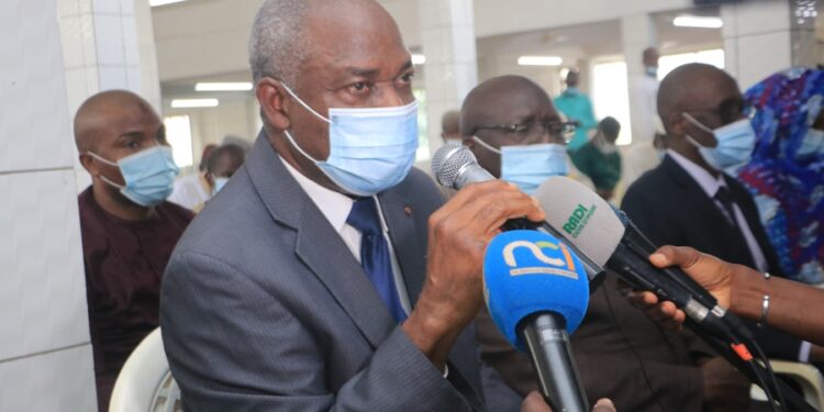 Les images de la remise du don du chef de l’Etat aux Imams, au siège du Cosim à Treicheville le mardi 20 avril (Phs : Dr)