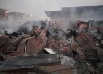 Marché annexe au marché principal de Port Bouet : plus de 200 magasins ravagés par le feu