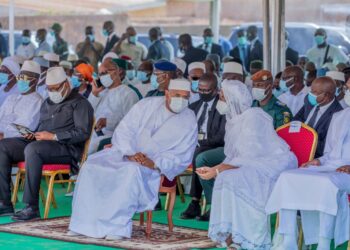 Cérémonie du 40ème jour : le Président de la République et le gouvernement réitèrent leur compassion à la famille du regretté Premier Ministre Hamed Bakayoko