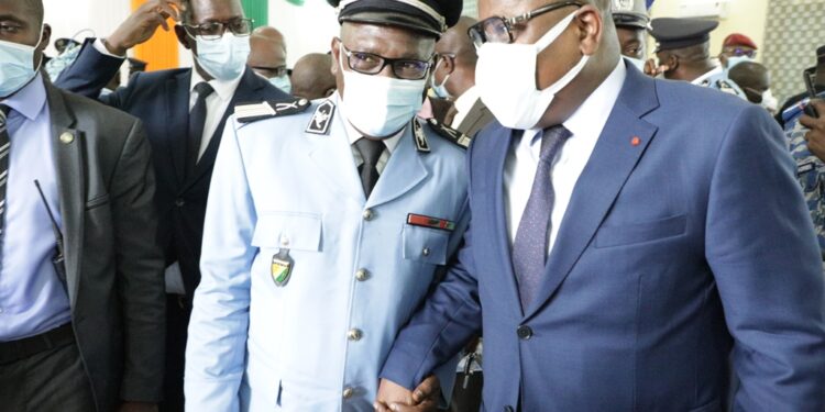 Sortie de la 43e promotion des élèves commissaires de Police vendredi 16 avril à l’école de Police à Abidjan. Photos Saint Cyrille