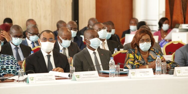 La clôture du séminaire gouvernemental qui s’est tenu du 21 au 23 avril 2021, au palais présidentiel en images. Photos Saint Cyrille