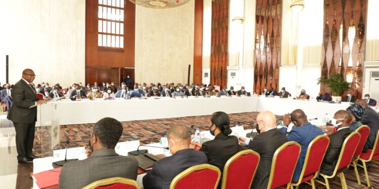 La clôture du séminaire gouvernemental qui s’est tenu du 21 au 23 avril 2021, au palais présidentiel en images. Photos Saint Cyrille
