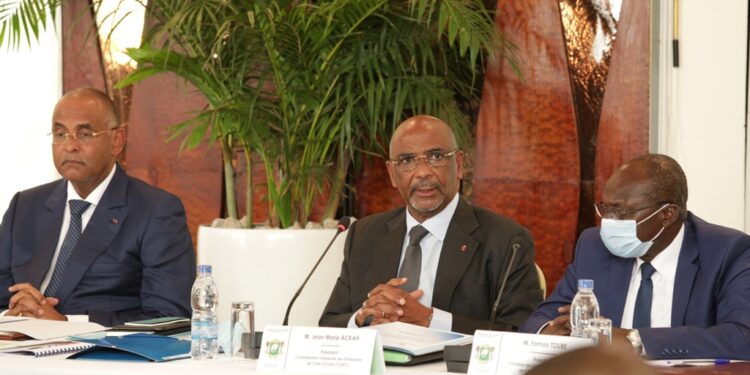 La clôture du séminaire gouvernemental qui s’est tenu du 21 au 23 avril 2021, au palais présidentiel en images. Photos Saint Cyrille