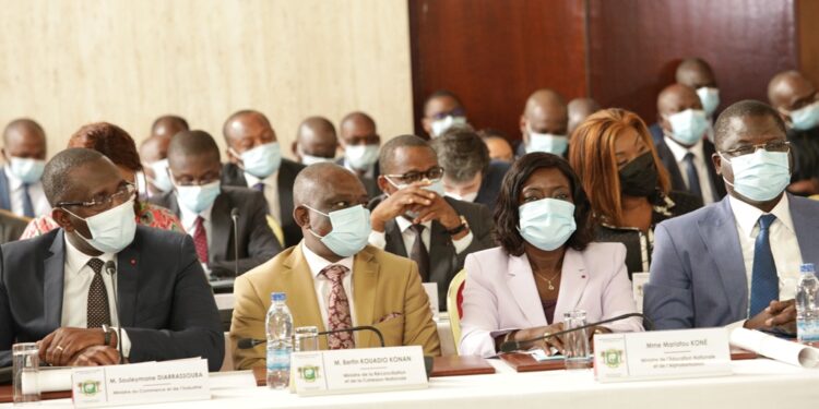 La clôture du séminaire gouvernemental qui s’est tenu du 21 au 23 avril 2021, au palais présidentiel en images. Photos Saint Cyrille