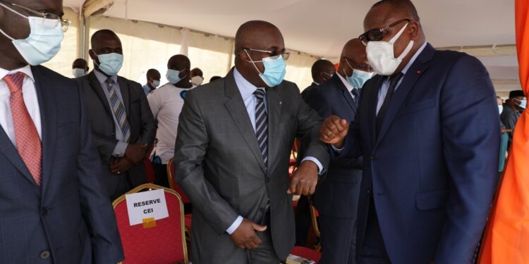 Sortie de la 43e promotion des élèves commissaires de Police vendredi 16 avril à l’école de Police à Abidjan. Photos Saint Cyrille