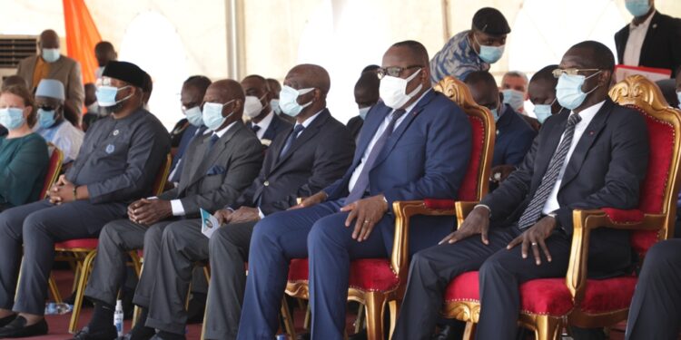 Sortie de la 43e promotion des élèves commissaires de Police vendredi 16 avril à l’école de Police à Abidjan. Photos Saint Cyrille