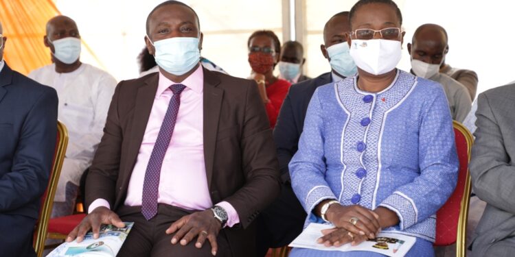 Sortie de la 43e promotion des élèves commissaires de Police vendredi 16 avril à l’école de Police à Abidjan. Photos Saint Cyrille