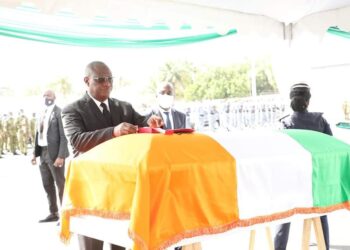 Côte d’Ivoire/Défense : le Ministre Birahima Ouattara rend hommage aux soldats tués à Kafolo et Tehini
