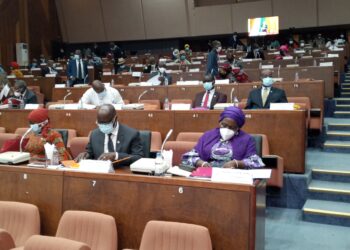 Côte d’Ivoire/Evaluation et suivi des politiques publiques:  Les Sénateurs en formation