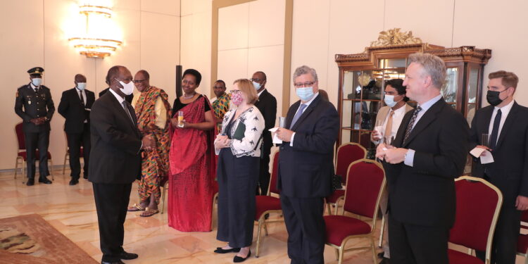 Côte d’Ivoire : Reçus vendredi, voici la mission que Ouattara confie aux nouveaux ambassadeurs