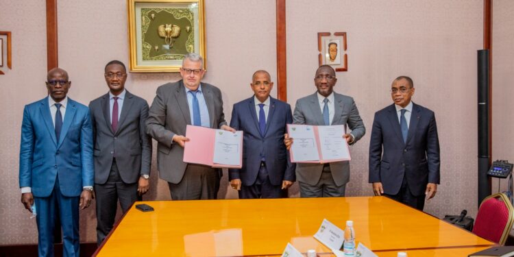 Industrie sucrière : le gouvernement s’engage à renforcer la compétitivité des entreprises Sucaf-CI et Sucrivoire