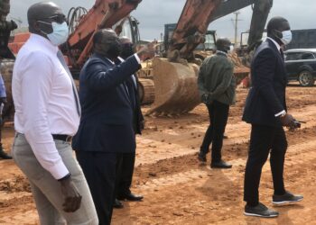 Unités de Transformation de cacao à Anyama: Adjoumani s’enquiert de l’état des travaux