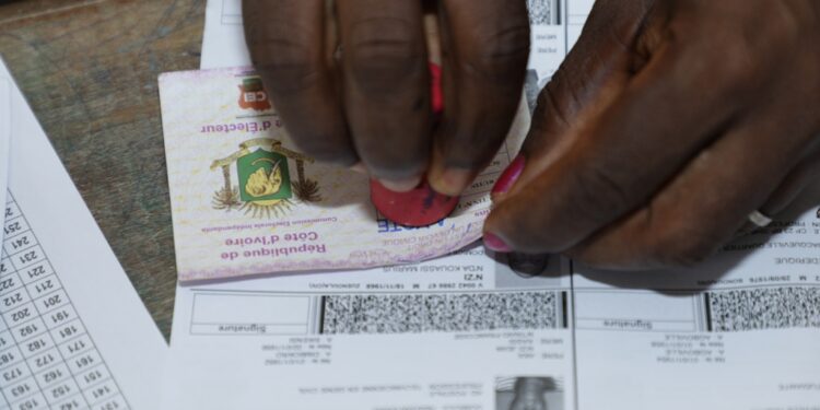 Election législative partielle, le Président de la Commission Electorale Indépendante (CEI), a effectué une visite de terrain dans la circonscription de Jacqueville.