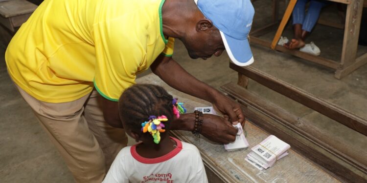 Election législative partielle, le Président de la Commission Electorale Indépendante (CEI), a effectué une visite de terrain dans la circonscription de Jacqueville.