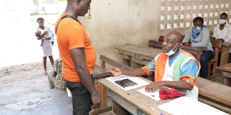 Election législative partielle, le Président de la Commission Electorale Indépendante (CEI), a effectué une visite de terrain dans la circonscription de Jacqueville.