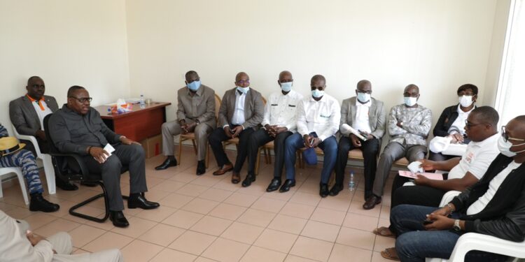 Election législative partielle, le Président de la Commission Electorale Indépendante (CEI), a effectué une visite de terrain dans la circonscription de Jacqueville.