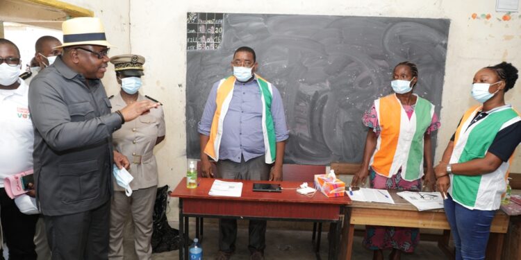 Election législative partielle, le Président de la Commission Electorale Indépendante (CEI), a effectué une visite de terrain dans la circonscription de Jacqueville.