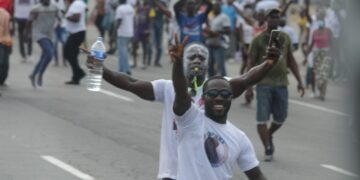 Côte d’Ivoire:  Les images du retour de Laurent Gbagbo à Abidjan, après dix années passer à la Cpi
