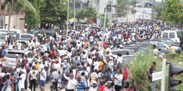 Côte d’Ivoire:  Les images du retour de Laurent Gbagbo à Abidjan, après dix années passer à la Cpi