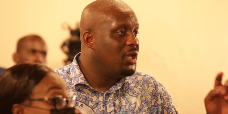 Côte d’Ivoire:  Les images du retour de Laurent Gbagbo à Abidjan, après dix années passer à la Cpi