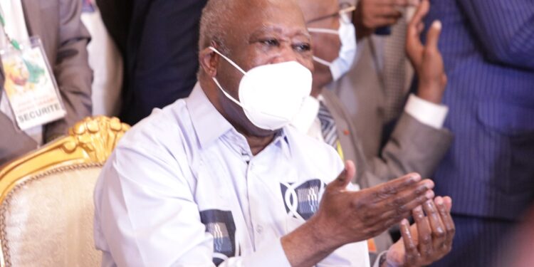 Côte d’Ivoire:  Les images du retour de Laurent Gbagbo à Abidjan, après dix années passer à la Cpi