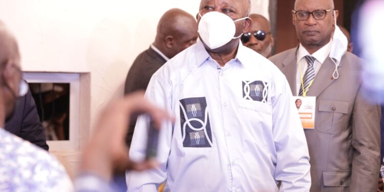 Côte d’Ivoire:  Les images du retour de Laurent Gbagbo à Abidjan, après dix années passer à la Cpi