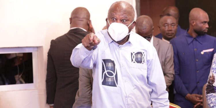 Côte d’Ivoire:  Les images du retour de Laurent Gbagbo à Abidjan, après dix années passer à la Cpi