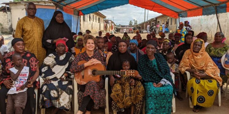 Abobo : L’ambassade d’Israël soutient 200 veuves
