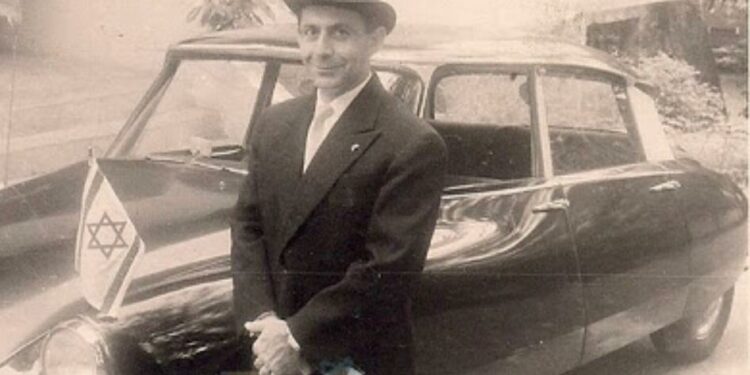 Jeu d’échecs: L’ambassadeur Shlomo Hillel immortalisé