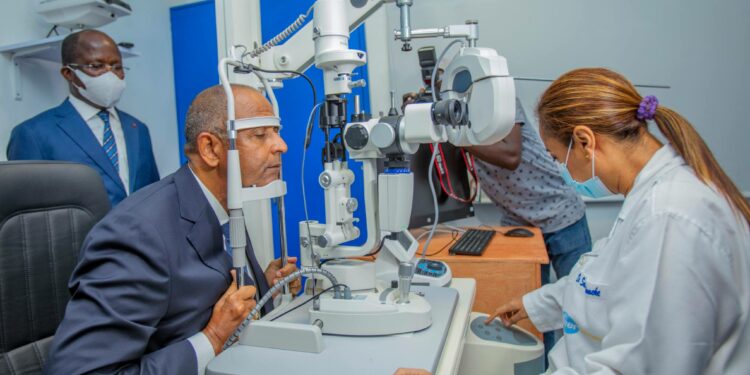 Côte d’Ivoire/achat d’équipements médicaux: Patrick Achi ne veut plus de commande chez les revendeurs