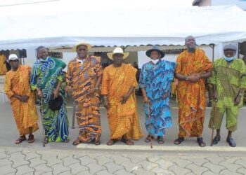 Attécoubé/ Présentation du nouveau chef du village Agban : Paulin Danho apporte son soutien 