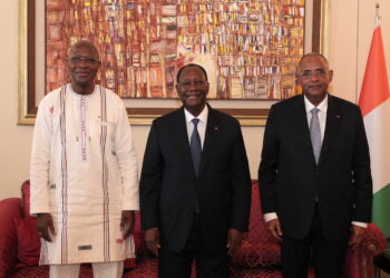 Le Chef de l’Etat Alassane Ouattara a échangé avec le Premier Ministre du Faso