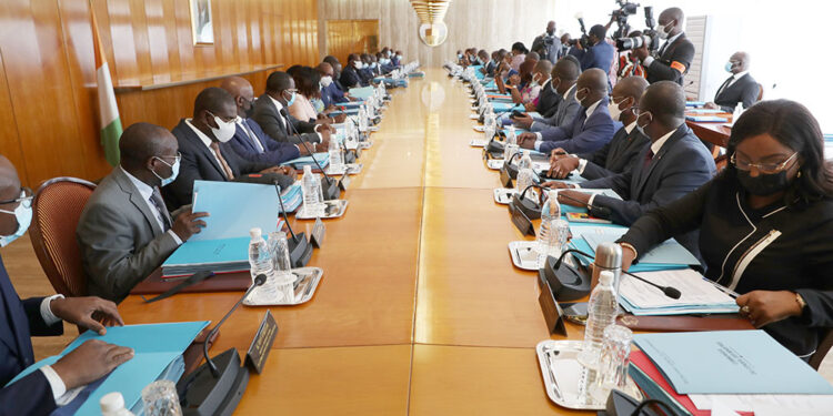 Les images du conseil des ministres du mercredi 7 juillet 2021 au palais présidentiel au Plateau