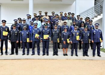 21 nouveaux brevetés de l’Ecole de Guerre de Côte d’Ivoire reçoivent leurs diplômes