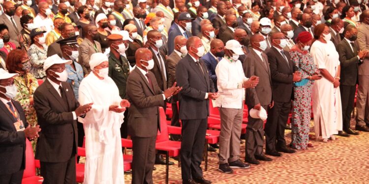 08 juillet 2020-08 juillet 2021. Les images de l’hommage du Rhdp à l’ex-Premier ministre AGC au Sofitel Hôtel-Ivoire Abidjan.