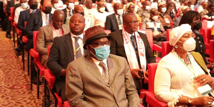 08 juillet 2020-08 juillet 2021. Les images de l’hommage du Rhdp à l’ex-Premier ministre AGC au Sofitel Hôtel-Ivoire Abidjan.