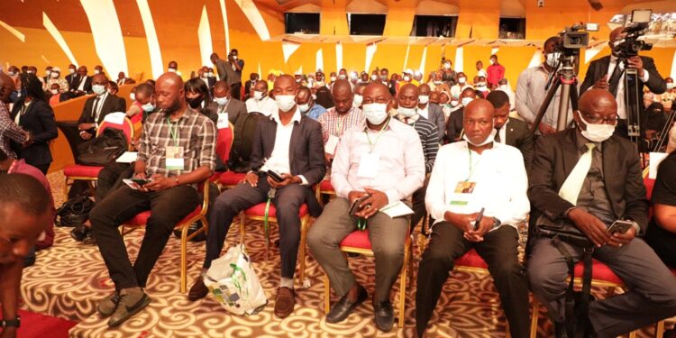 08 juillet 2020-08 juillet 2021. Les images de l’hommage du Rhdp à l’ex-Premier ministre AGC au Sofitel Hôtel-Ivoire Abidjan.