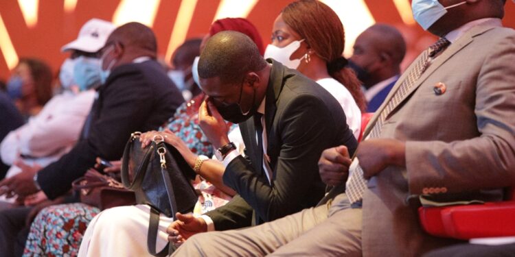 08 juillet 2020-08 juillet 2021. Les images de l’hommage du Rhdp à l’ex-Premier ministre AGC au Sofitel Hôtel-Ivoire Abidjan.