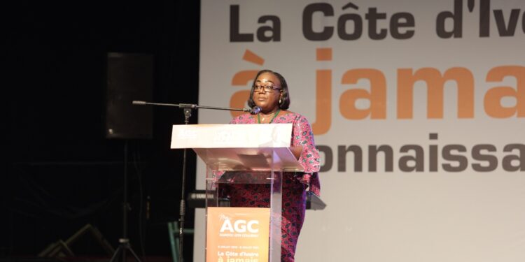 08 juillet 2020-08 juillet 2021. Les images de l’hommage du Rhdp à l’ex-Premier ministre AGC au Sofitel Hôtel-Ivoire Abidjan.