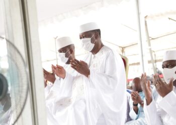 Les images de la prière de la Tabaski (Aid-El-Kébir) à la grande mosquée de la Riviera Golf en présence du président Alassane Ouattara